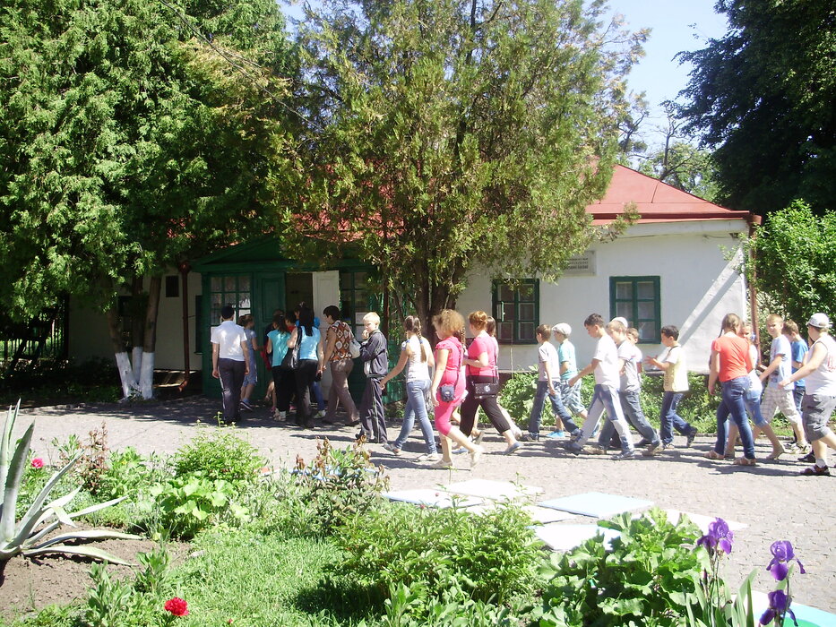 Відвідування садиби та виставкової зали музею.