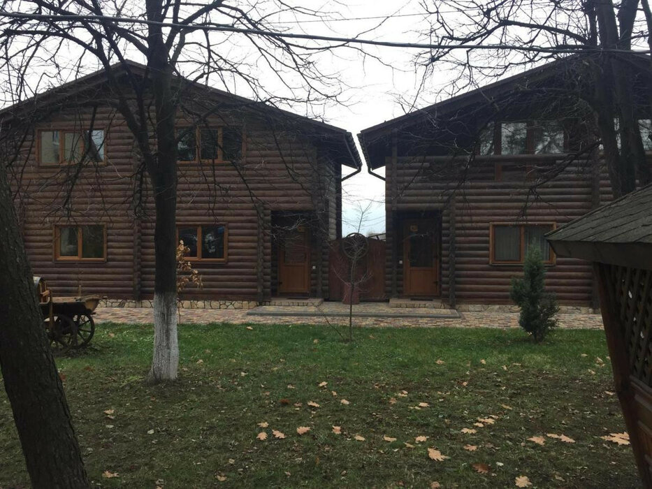 Готель  "Подільський Двір" 