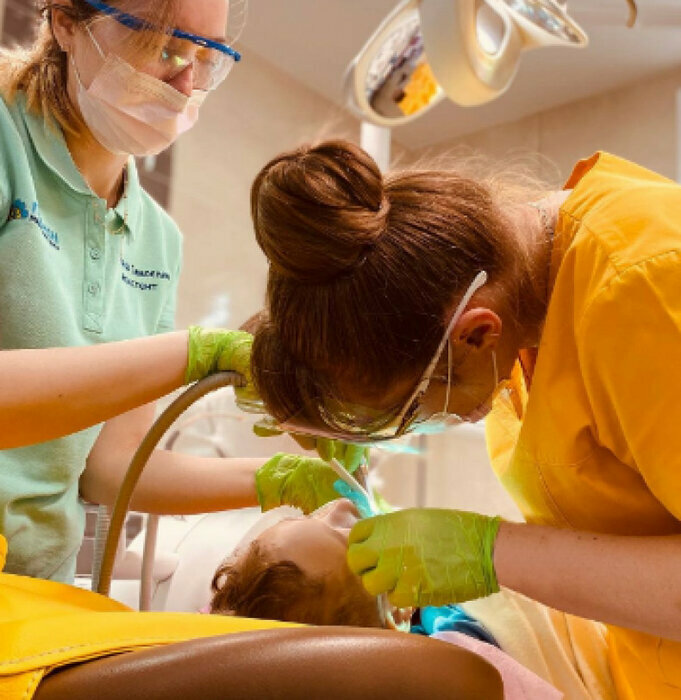 Пропозиція Дитяча стоматологія "ПАВЛІН" підтримує захисників України та їхні родини.