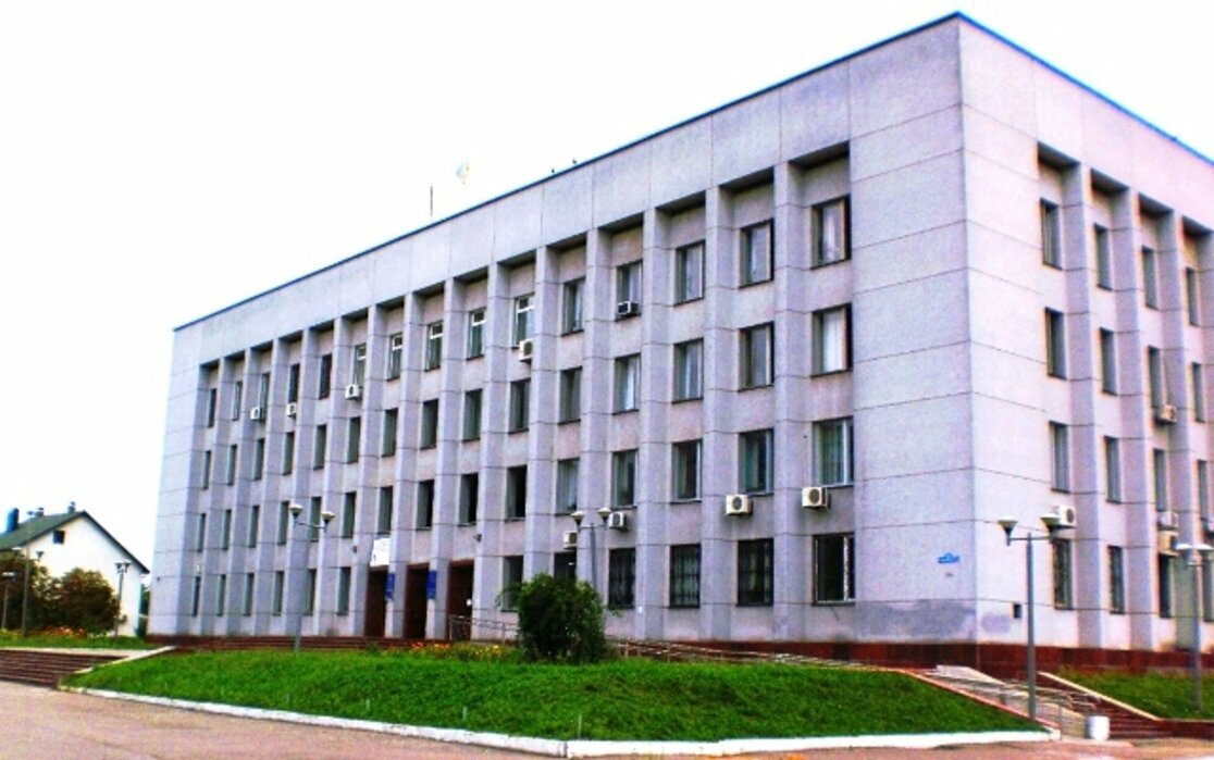 Пропозиція Вінницька дитяча школа мистецтв: Початкова мистецька освіта ( музичне відідлення,  відділення хореогафії та відділення образотворчого мистецтва)